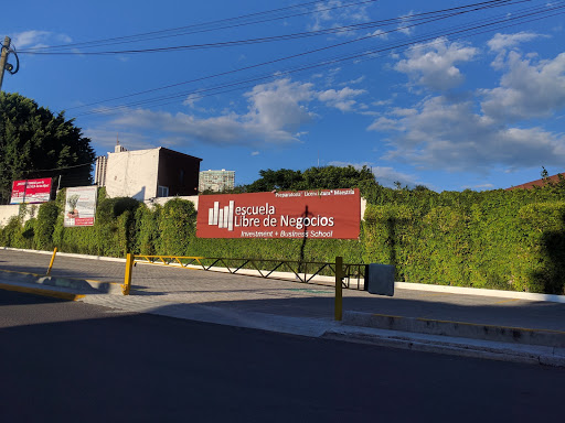 Escuela Libre de Negocios, Av. Industrialización 1, Alamos 2da Secc, 76160 Santiago de Querétaro, Qro., México, Escuela de negocios | QRO