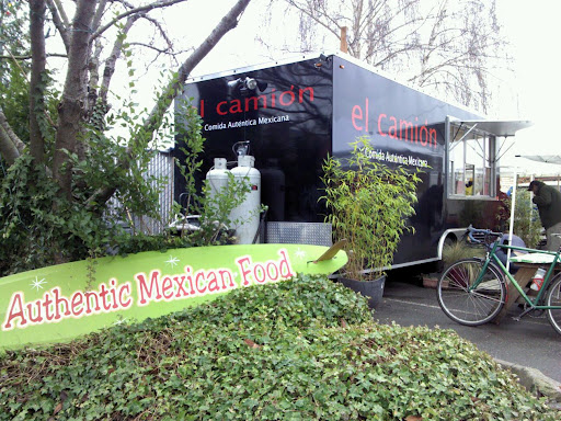 Mexican Restaurant «el camion», reviews and photos, 5314 15th Ave NW, Seattle, WA 98107, USA