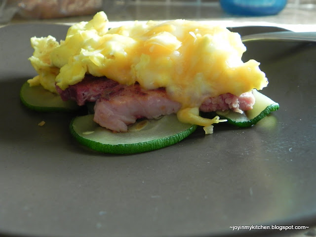 Zucchini and Ham Breakfast Scramble