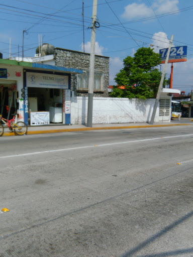 Tecno Home, Norte 13 533, Lourdes, 94350 Orizaba, Ver., México, Servicio de reparación de lavadoras y secadoras | VER
