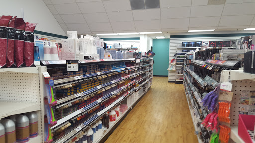 Beauty Supply Store «CosmoProf», reviews and photos, 5795 Jean Rd #1, Lake Oswego, OR 97035, USA