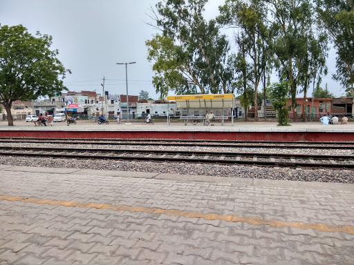 Sangrur, Railway Station Road, Gobind Pura Colony, Sangrur, Punjab 148001, India, Train_Station, state PB