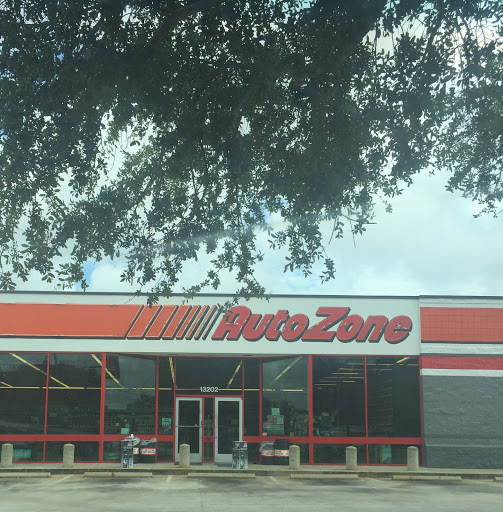 Auto Parts Store «AutoZone», reviews and photos, 13202 Walsingham Rd, Largo, FL 33774, USA