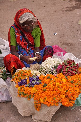 flower sellers for puja offerings