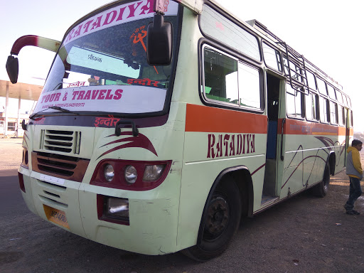 Ratadiya Bus Service, Kelash Marg, bus stand, kalahket, Mandsaur, Madhya Pradesh 458001, India, Entertainment_Professional, state MP