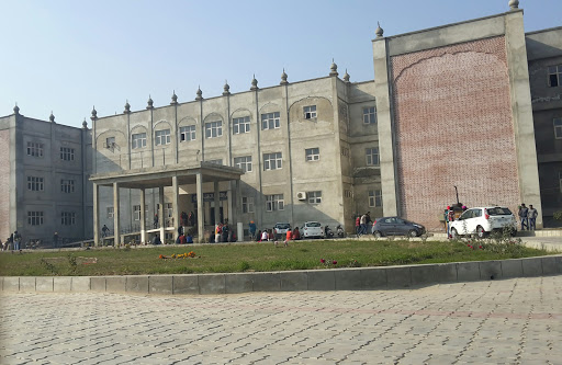 KHALSA COLLEGE OF LAW Amritsar, Near GNDU, Ram Tirath Rd, Amritsar, Punjab 143002, India, Law_College, state PB