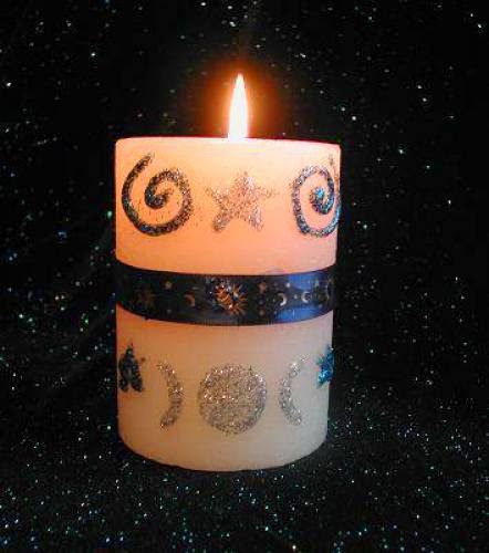 Wicca And Witchcraft On A Budget Decorate A Moon Candle