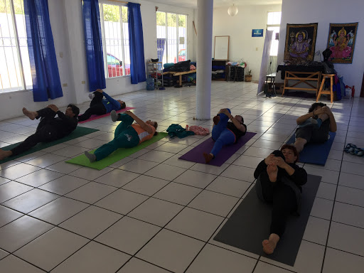 Mahadeva Yoga Shala, 3 poniente #328, Centro, 72810 San Andrés Cholula, Pue., México, Escuela deportiva | PUE