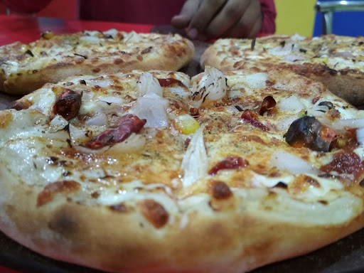 Da Pizza Corner, Shop No.5, Farm No.1, Mini Farm, Near Nanda Hospital, Chattarpur, New Delhi, Delhi 110074, India, Pizza_Restaurant, state DL