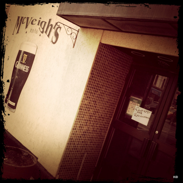 IMAGE: https://lh6.googleusercontent.com/-UkNvhFWIevc/UO97mkI8thI/AAAAAAAAhfo/ZhgexBzh44c/s600/IMG_1762.JPG