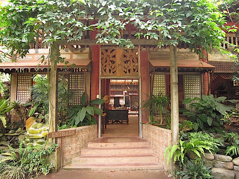 entrance to Patis Tito Garden Café