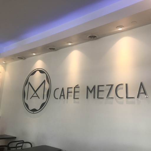 Café Mezcla logo