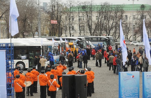 Blue Corridor 2012 - Wystawa pojazdów CNG na Blue Corridor 2011 Blue Corridor 2012 - Wystawa pojazdów CNG na Blue Corridor 2011