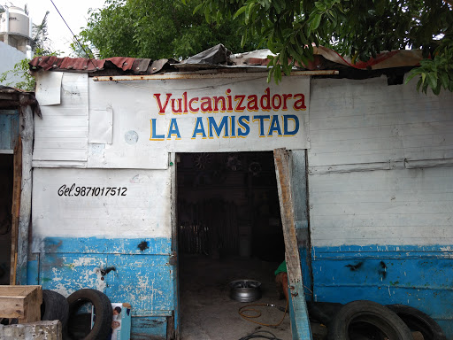Vulcanizadora La Amistad, 50 Av. Nte 580, 10 de Abril, San Miguel de Cozumel, Q.R., México, Gasolinera | QROO