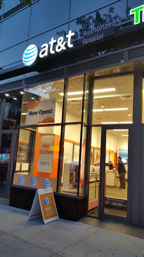 Cell Phone Store «AT&T Authorized Retailer», reviews and photos, 42-35 Main St #1b, Flushing, NY 11355, USA