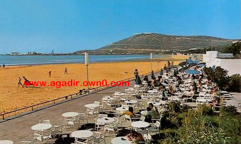 شاطئ اكادير قبل وبعد الزلزال سنة 1960 Fdh