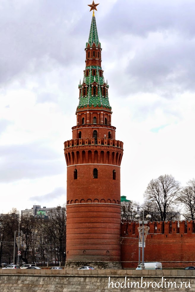 Водовзводная башня московского кремля