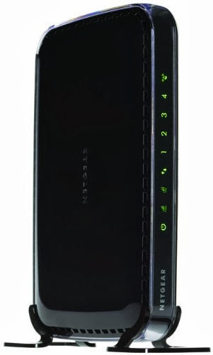  NETGEAR N600 Dual Band Wi-Fi Range Extender - Desktop Version with 4-Ports (WN2500RP)