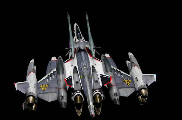 Tornado_VF-25F_Alto_fighter_05.jpg