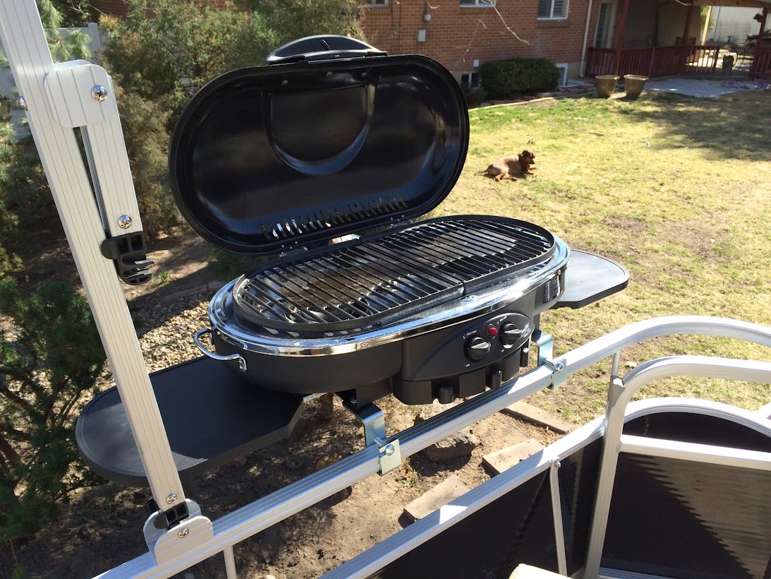 Homemade boat grill mount