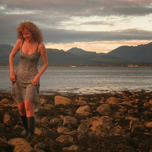 Cathie Ryan - in Women of Ireland: Music