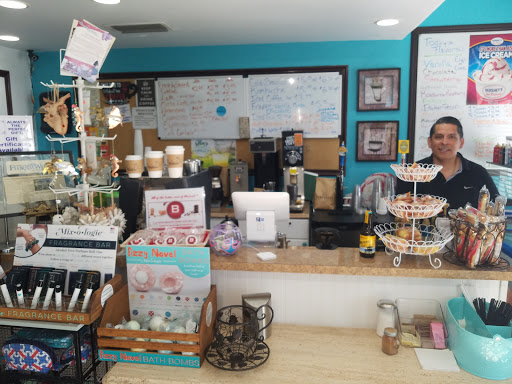 Coffee Shop «Paradise Chic Boutique & Coffee Bar», reviews and photos, 1281 Plaza Cir b, Singer Island, FL 33404, USA