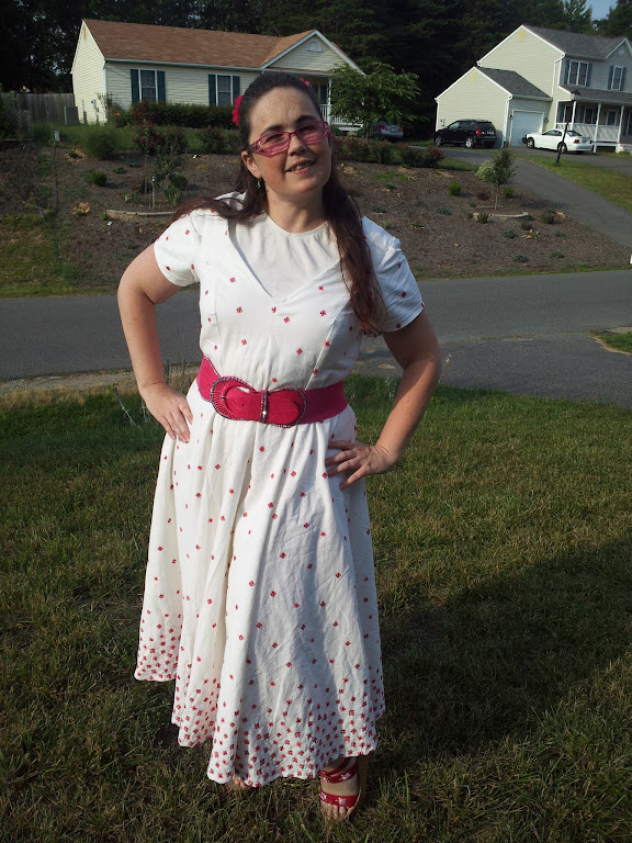 Here's how I actually wore the vintage vogue 50's dress