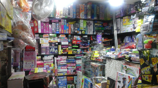 Honey Toy World, 5, Central Market, Near Main Post Office, Ashok Vihar Phase -1, Delhi, 110052, India, Toy_Shop, state DL