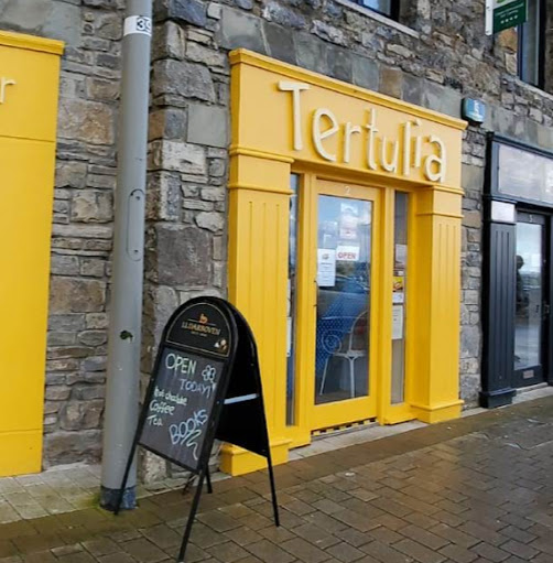 Tertulia Bookshop logo