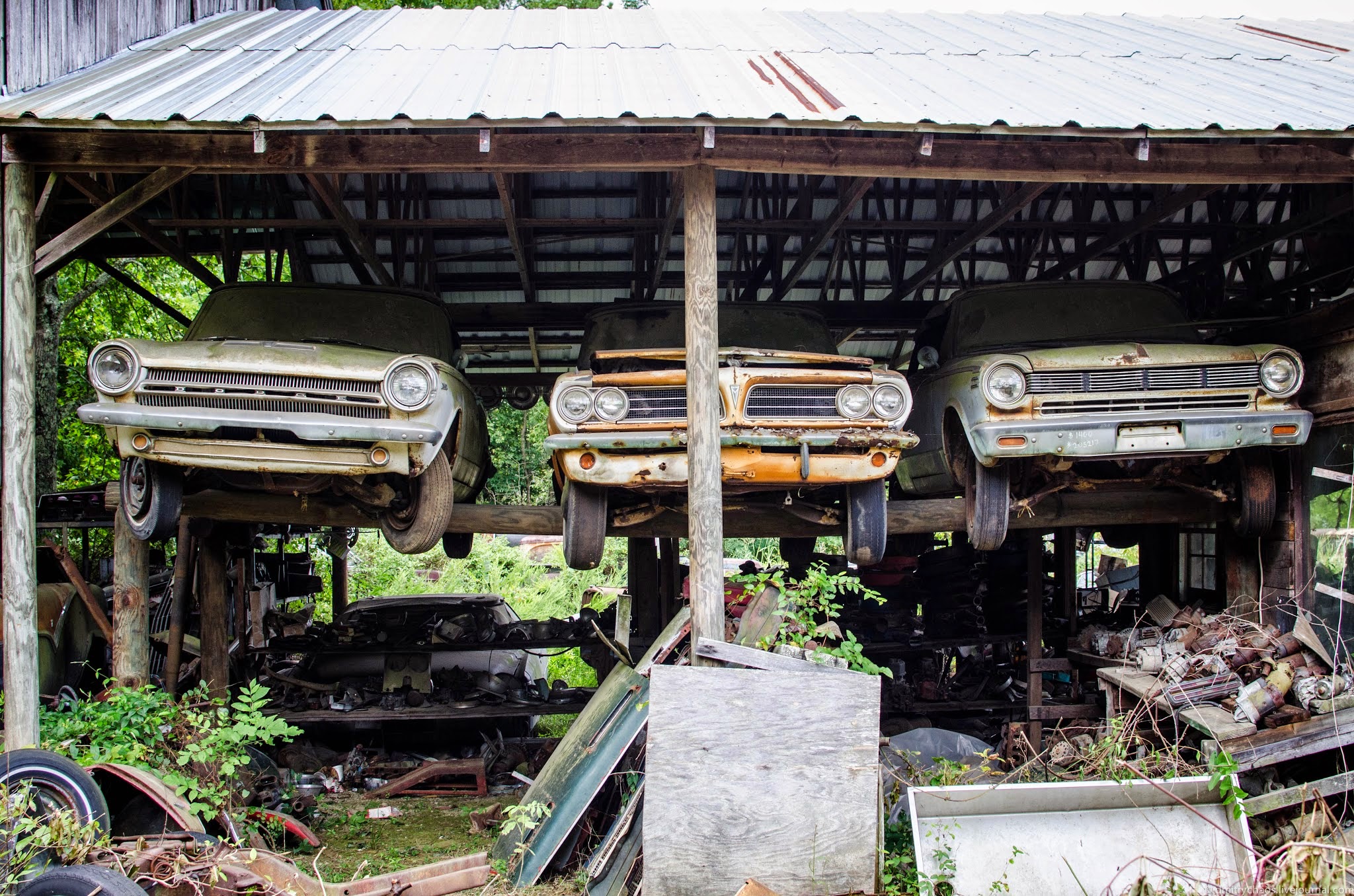 Кладбище старых автомобилей Old Car City