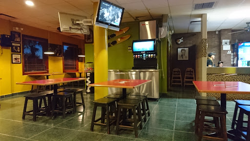 La Brújula Pizza, Avenida M, No 61, Centro, 83600 Caborca, Son., México, Restaurantes o cafeterías | Heroica Caborca