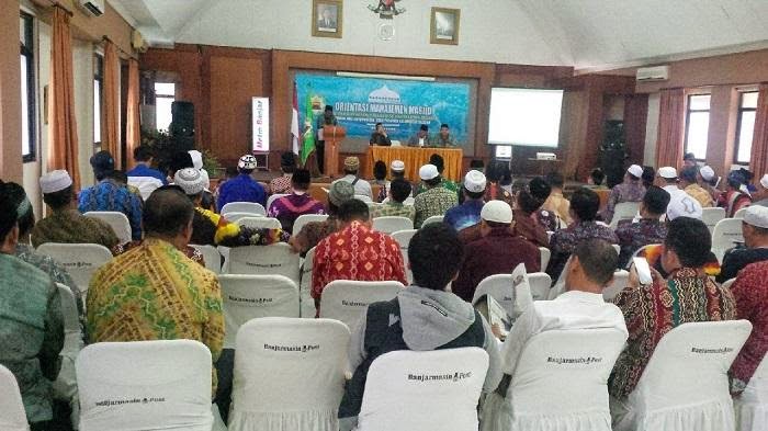 DMI Kalsel Gelar Pelatihan Orientasi Manajemen Masjid .