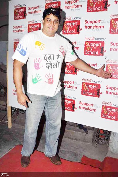 Jovial Cyrus Broacha during 'Support My School' Telethon '13, held in Mumbai on February 3, 2013. (Pic: Viral Bhayani)