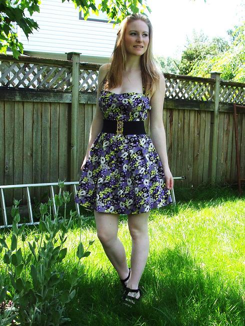 Vancouver Vogue: DIY Project: Strapless to Halter Dress