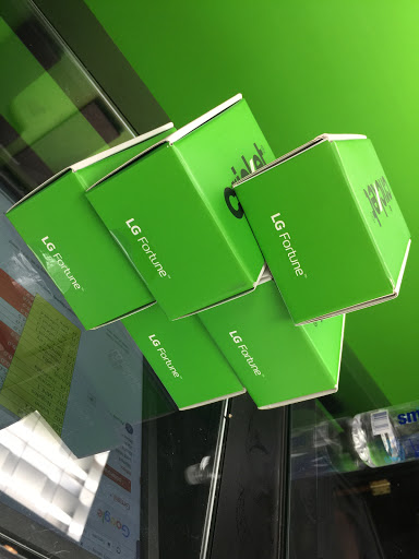 Cell Phone Store «Cricket Wireless Authorized Retailer», reviews and photos, 17120 Colima Rd #105, Hacienda Heights, CA 91745, USA