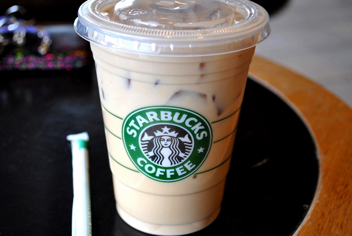 UNSTOPPABLEKATYA: Starbucks 80 : #1, White Chocolate Mocha