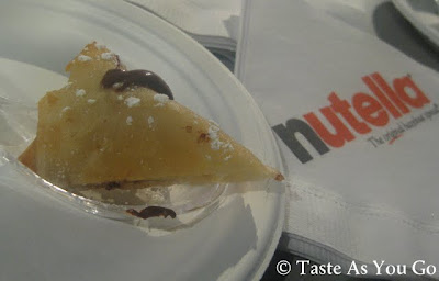 Nutella & Caramelized Apple Spring Roll - Photo by Taste As You Go