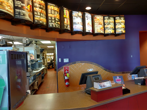 Mexican Restaurant «Taco Bell», reviews and photos, 4152 Kent Rd, Stow, OH 44224, USA