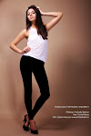 Laura / iele Models - Hair Styling: Cornel Alecu, Make-up: Andrada Serban, Foto: Ciprian Neculai - http://artandcolor.ro Laura / iele Models - Hair Styling: Cornel Alecu, Make-up: Andrada Serban, Foto: Ciprian Neculai - http://artandcolor.ro