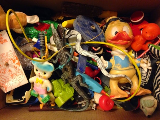 Den onda badankan: Rensa gamla leksaker
