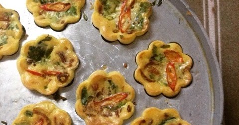 Mommy In The Kitchen: Kuih Bakar Berlauk (final version)