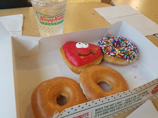Donut Shop «Krispy Kreme», reviews and photos, 3000 Bardstown Rd, Louisville, KY 40205, USA