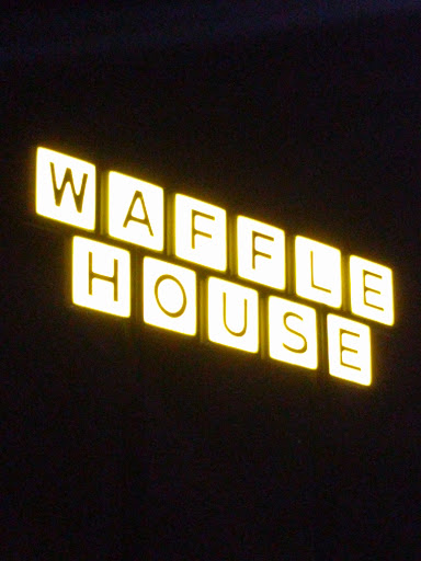 Breakfast Restaurant «Waffle House», reviews and photos, 505 N Bluff Rd, Collinsville, IL 62234, USA