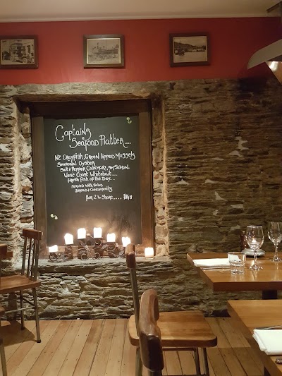 Photos of Captain's Restaurant