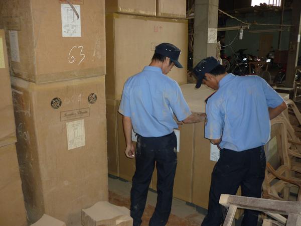 Kết quả hình ảnh cho bảo vệ kho hàng