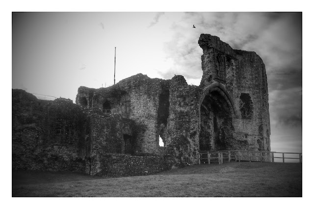 Denbigh Castle/ Castell Dinbych