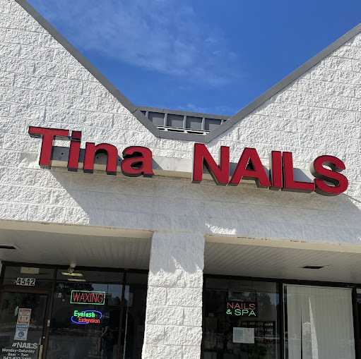 Tina Nails logo