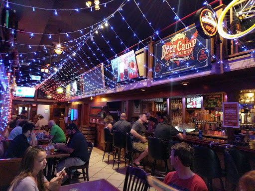 Bar & Grill «Bricks Bar & Grill», reviews and photos, 320 2nd Ave SE, Cedar Rapids, IA 52401, USA