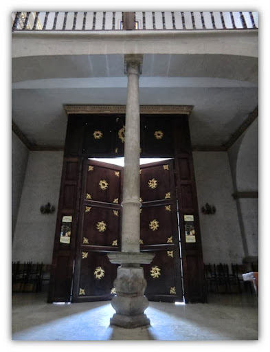 COLUMNA