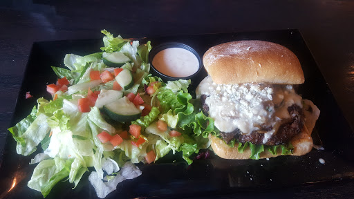 Hamburger Restaurant «Red Robin Gourmet Burgers», reviews and photos, 15503 South La Grange Road, Orland Park, IL 60462, USA